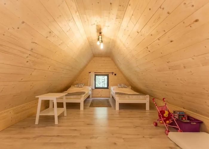 Ostoja Orzyny, Dom Nr 1 - W Strone Jeziora Orzyny